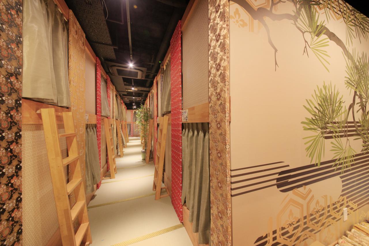 Ueno Station Hostel Oriental 1 Male Only Токио Экстерьер фото